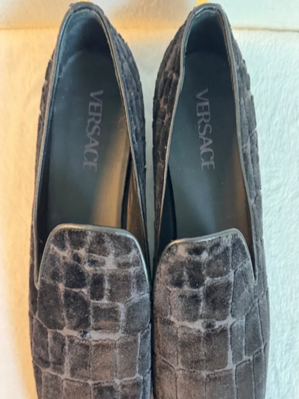 Versace Men’s Black Croc-Effect Velvet Loafers Size EU 40